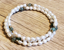 Load image into Gallery viewer, Set of 3 Natural Freshwater Pearl Memory Wire Wrap Bracelets 