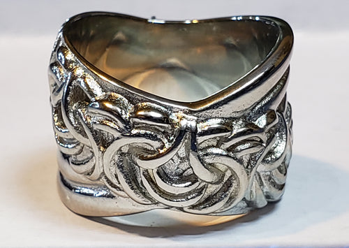 Size 6 Artisan Design Engraved on Stainless Steel Band Ring 