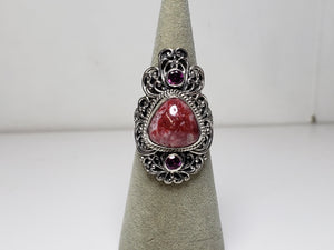 Size 7 Artisan Crafted, Norwegian Thulite & Orissa Rhodolite Garnet 10 ctw, 8.3g in Sterling Silver Ring. Made by hand in Indonesia 